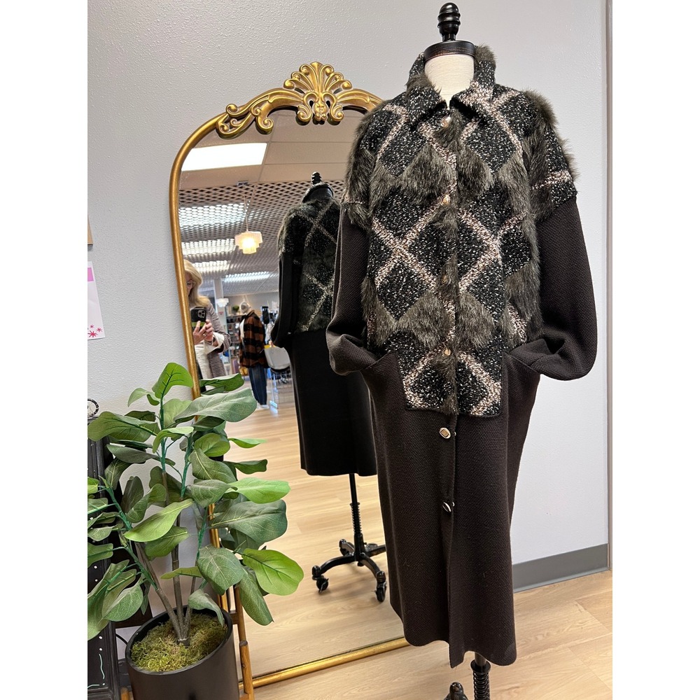 Carlisle Collection Coat Womens 12 Brown Excellent Faux Fur Wool Leather Trim